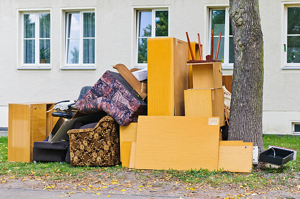 Best Construction Debris Removal  in Washington, IA